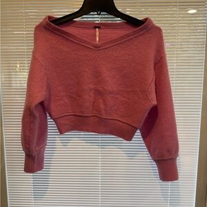 Free people 100% cashmere Soft Pink v-neck sweater size xs